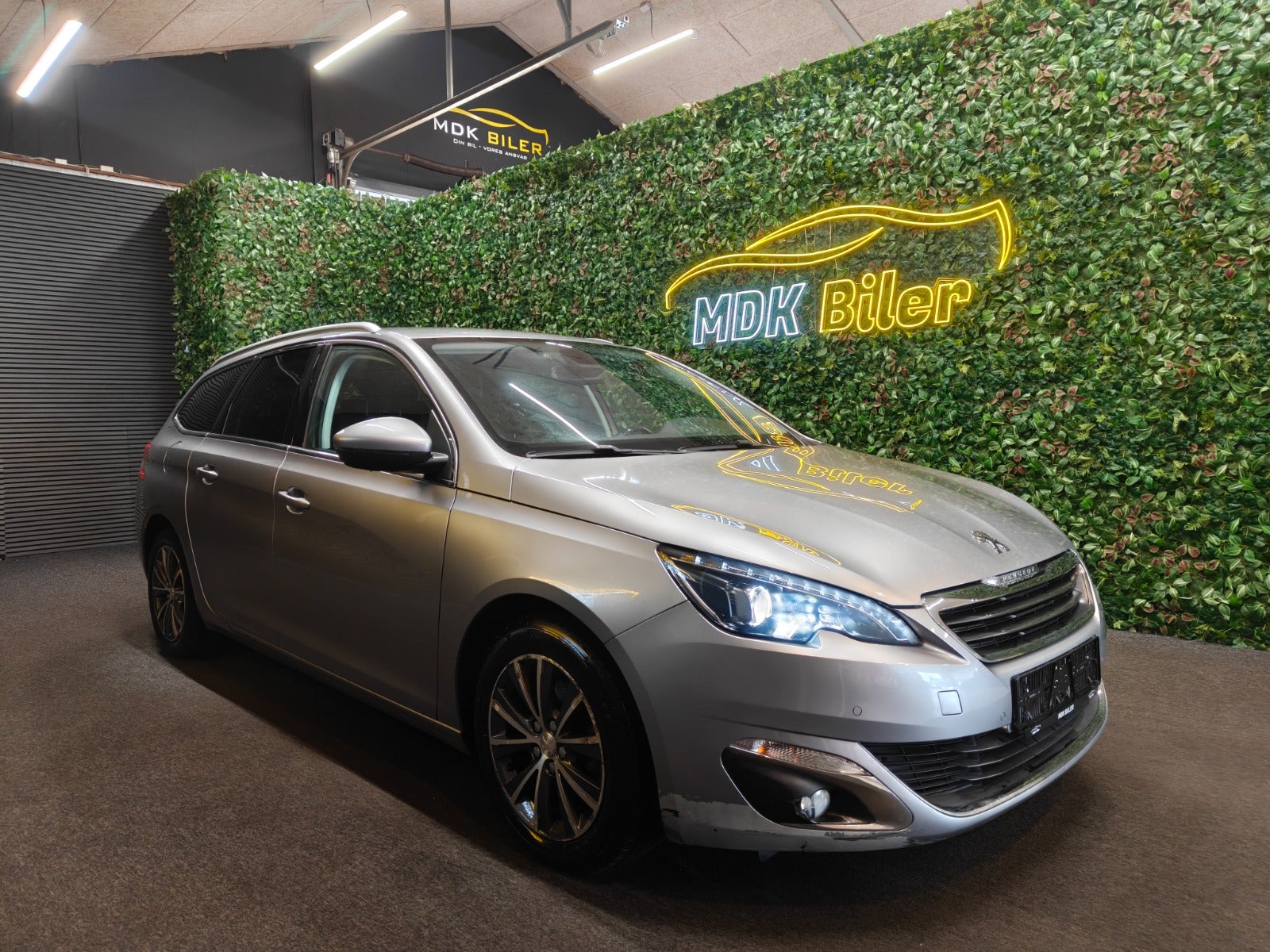 Billede af Peugeot 308 1,6 BlueHDi 120 Allure SE SW