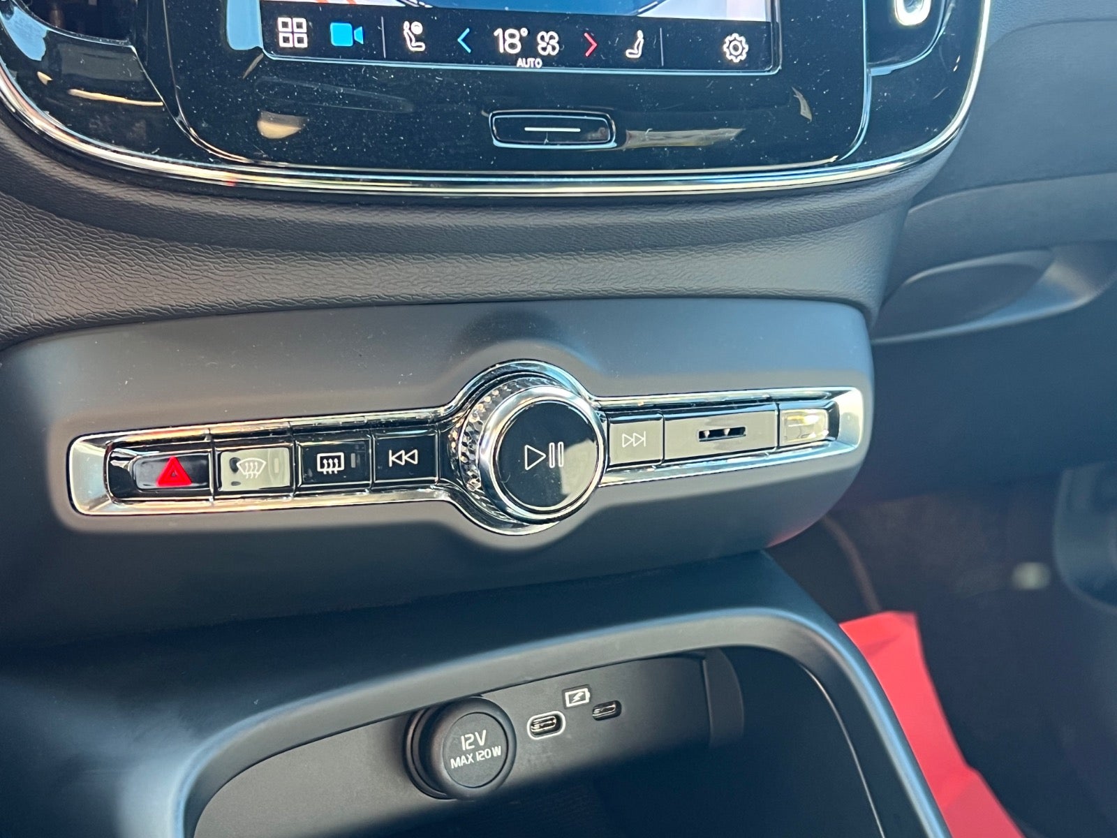 Volvo XC40 P6 ReCharge Plus