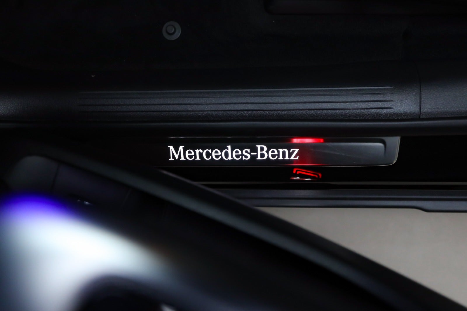 Mercedes-Benz EQE 350 SUV