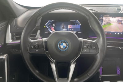 BMW iX1 xDrive30 X-Line