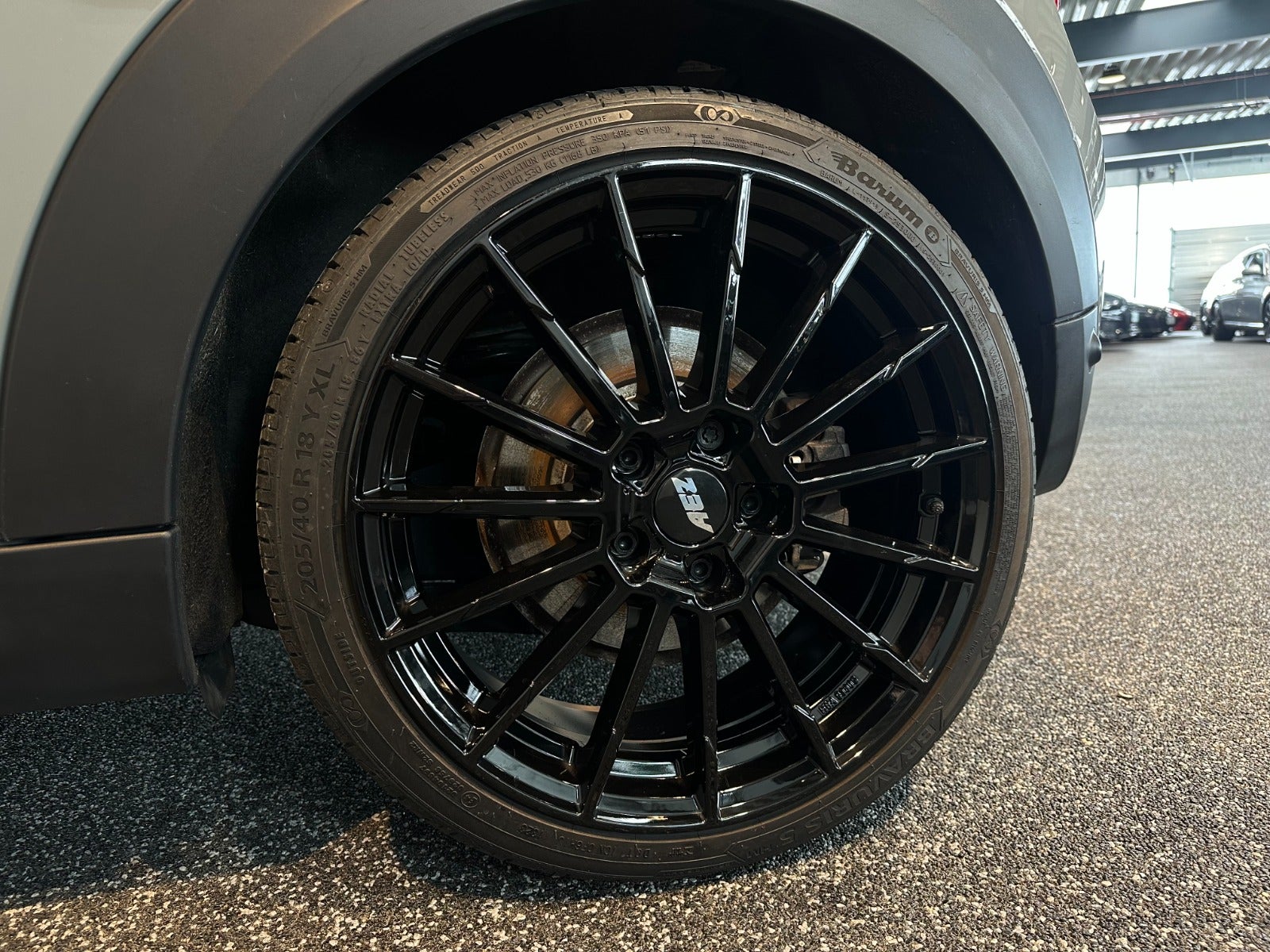 MINI Cooper SE Essential 3d - 10