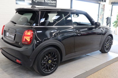 MINI Cooper SE Classic Trim