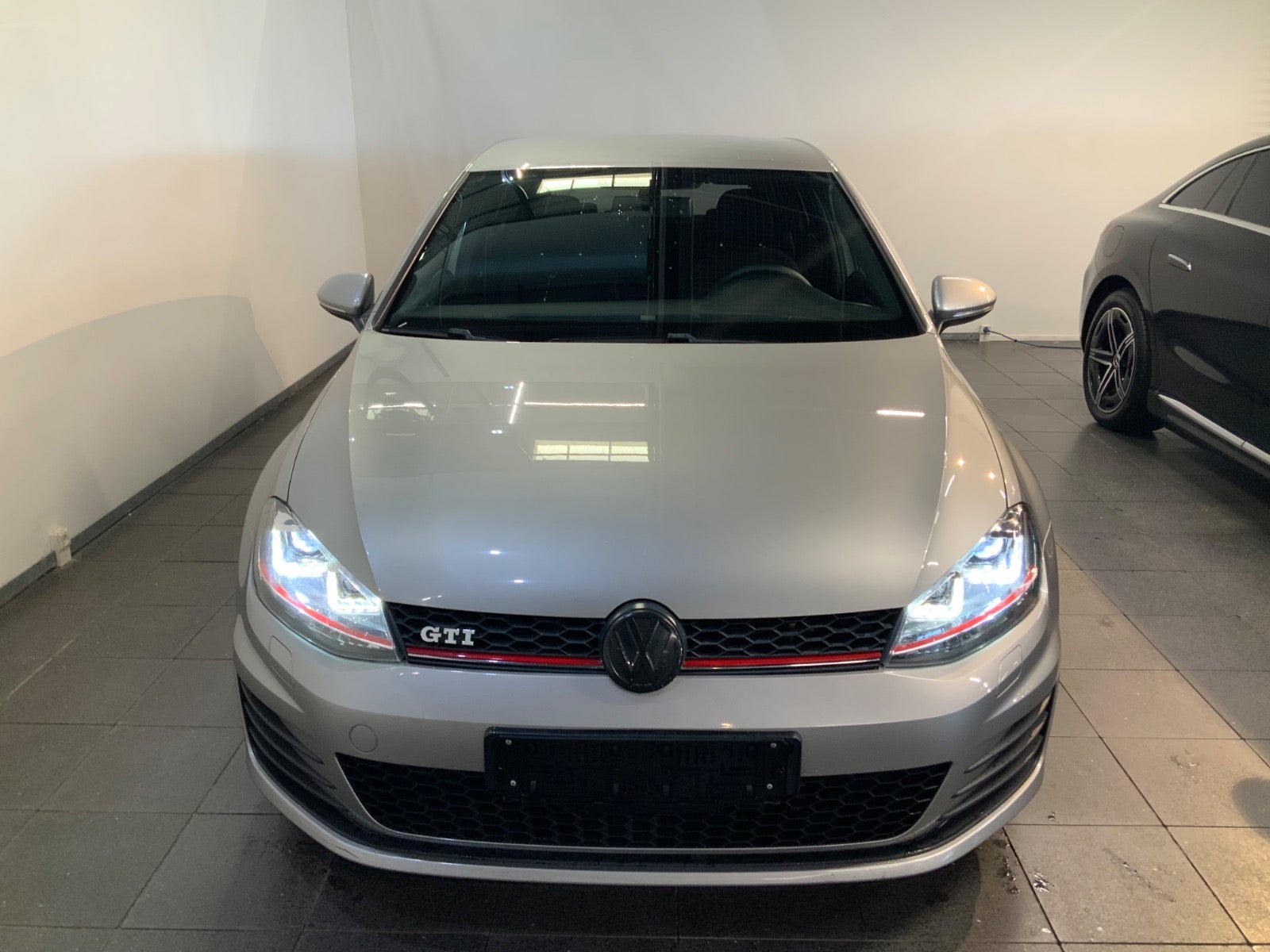 VW Golf VII (2/8)
