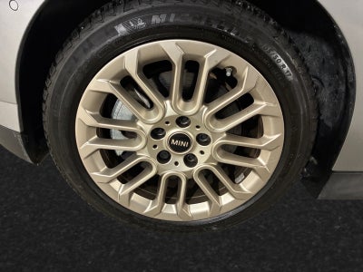 MINI Cooper E Favoured Trim M