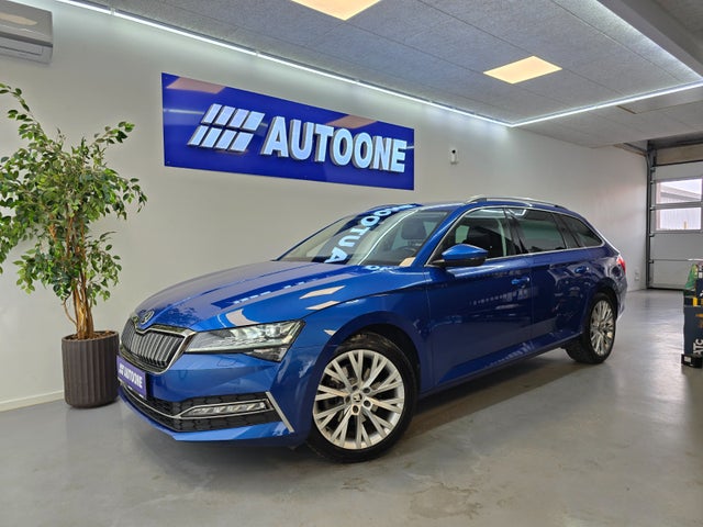 Skoda Superb 1,4 TSi iV Style Combi DSG