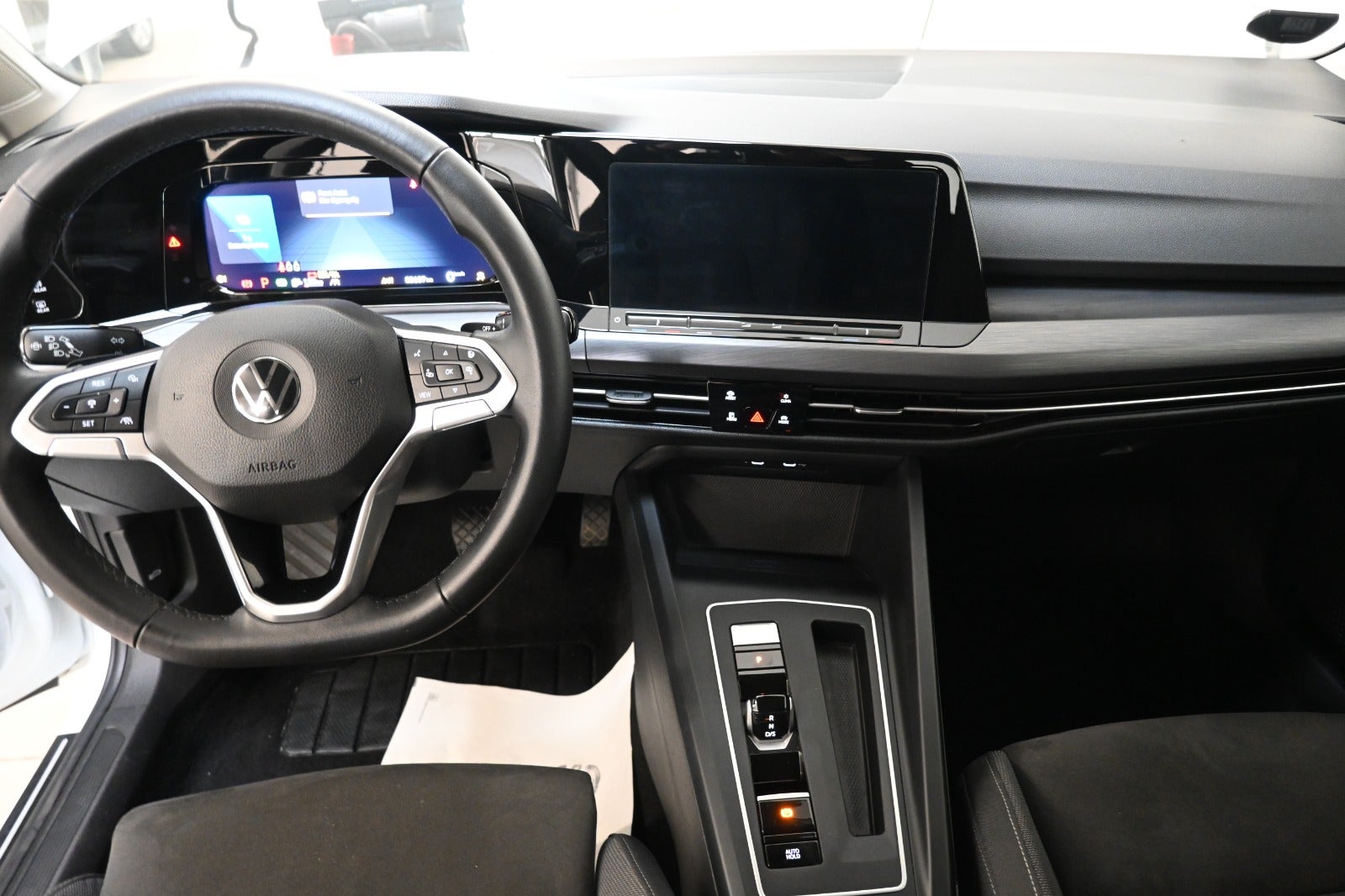 VW Golf VIII eHybrid DSG