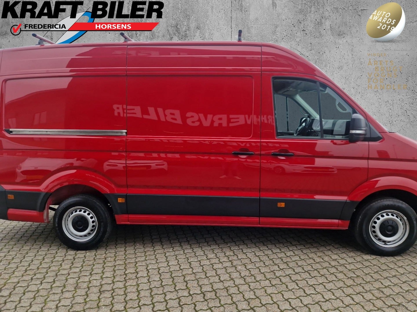 Billede af VW Crafter 35 2,0 TDi 177 Kassevogn L3H3 aut.