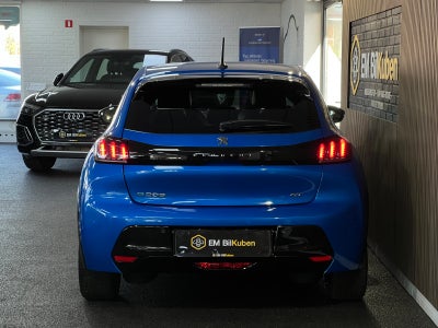Peugeot e-208 GT