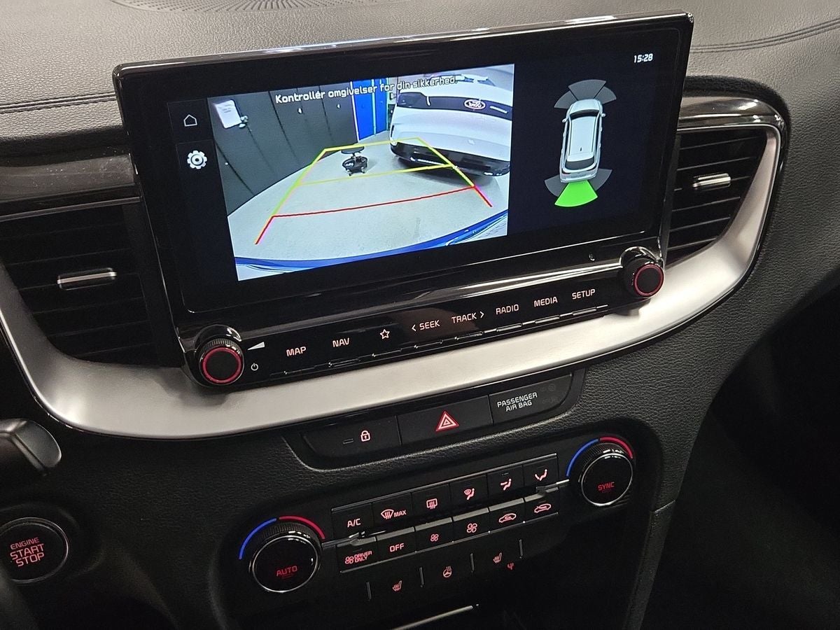 Kia Ceed PHEV Upgrade Intro SW DCT