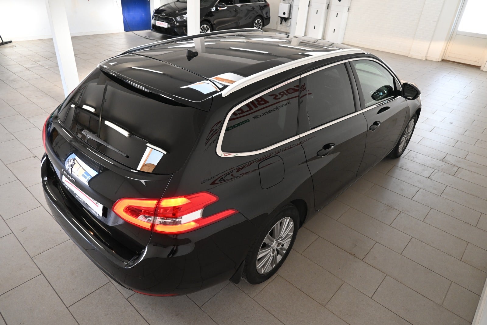 Peugeot 308 BlueHDi 130 Allure Grand SW