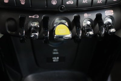 MINI Cooper SE Camden Edition