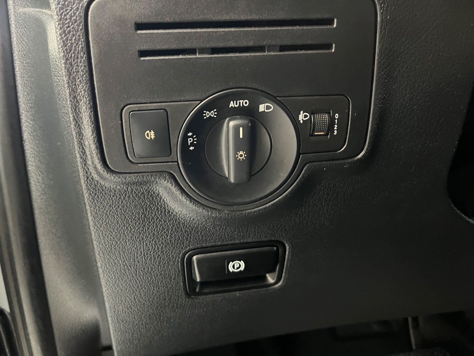 Billede af Mercedes Vito 114 2,0 CDi Kassevogn aut. L RWD