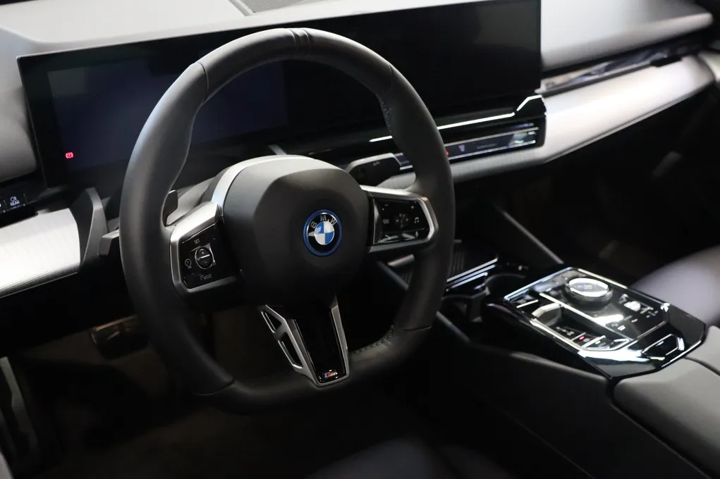 BMW i5 eDrive40 M-Sport Pro