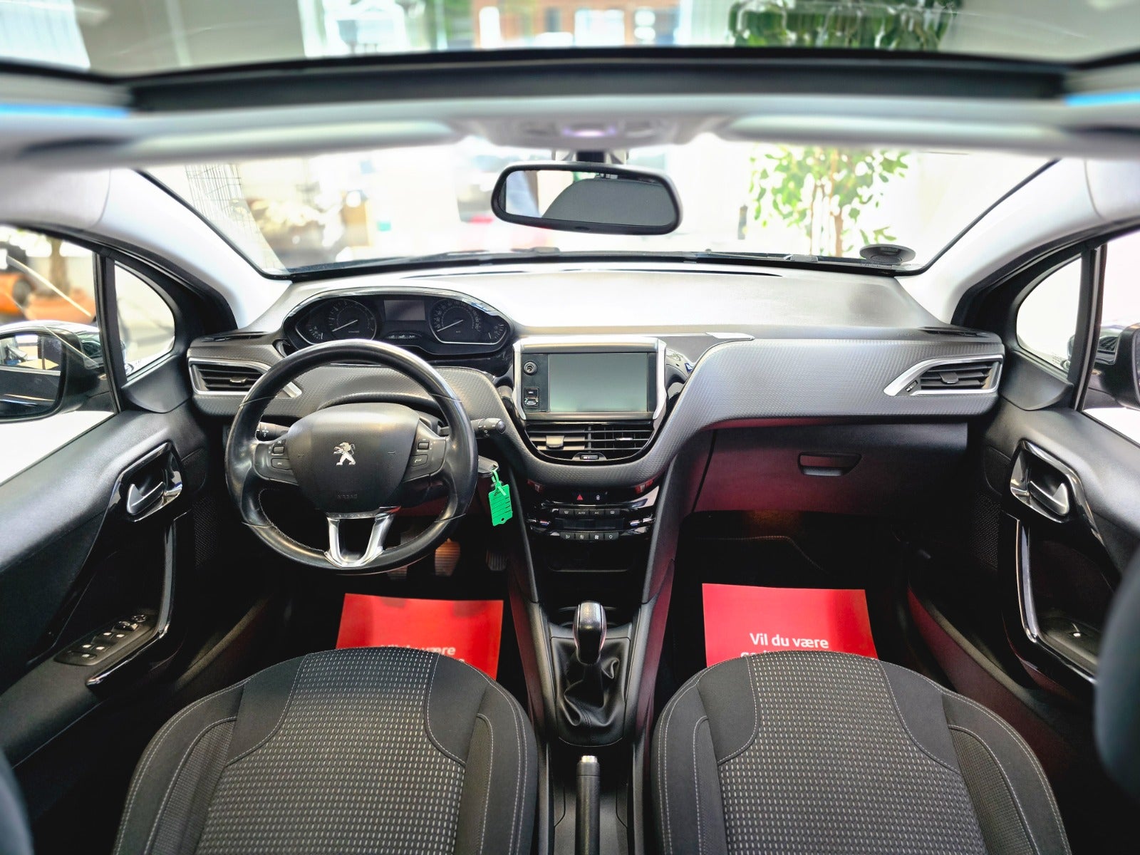 Billede af Peugeot 208 1,2 VTi 82 Selection Sky