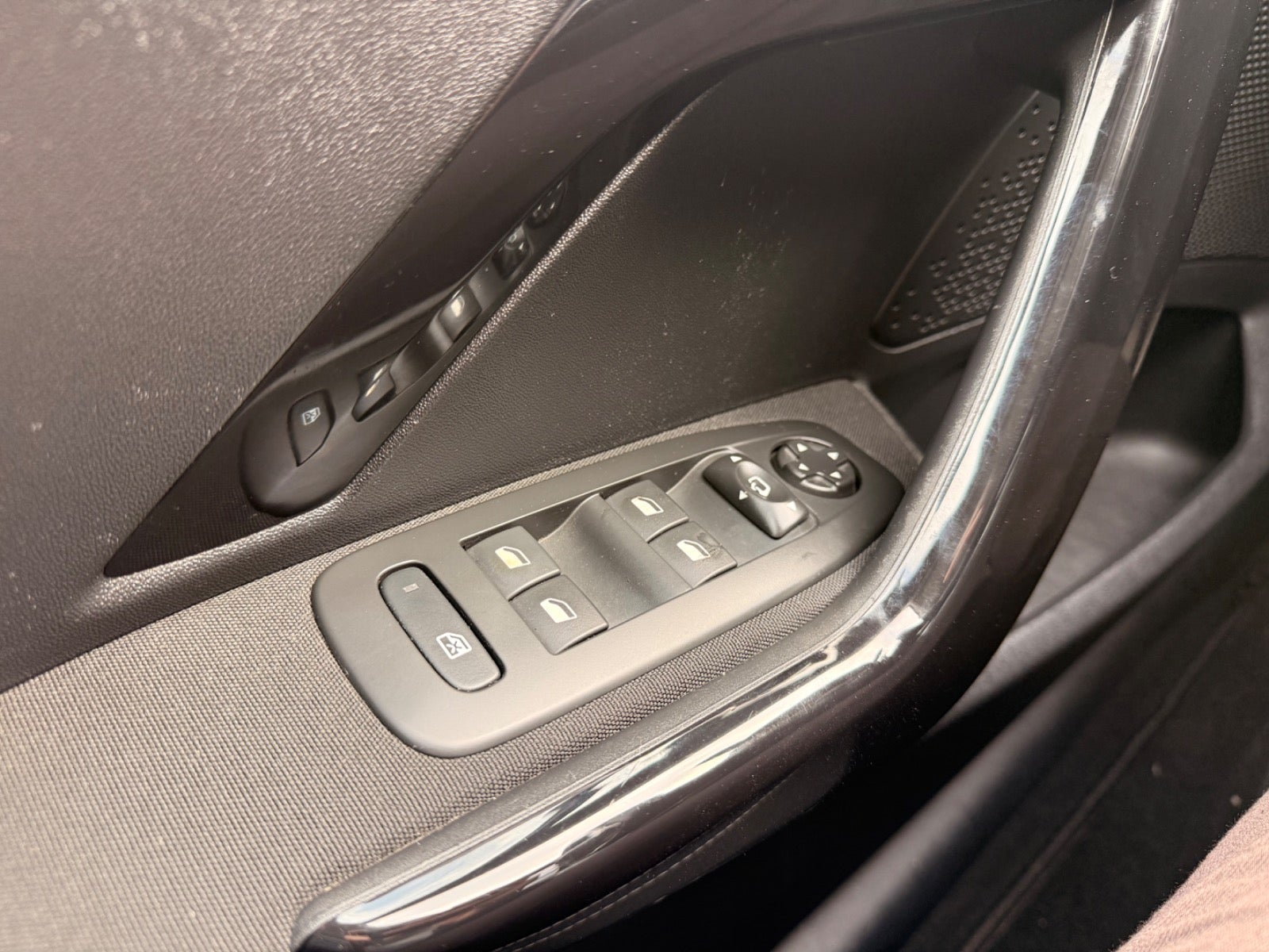 Billede af Peugeot 208 1,6 BlueHDi 100 Allure