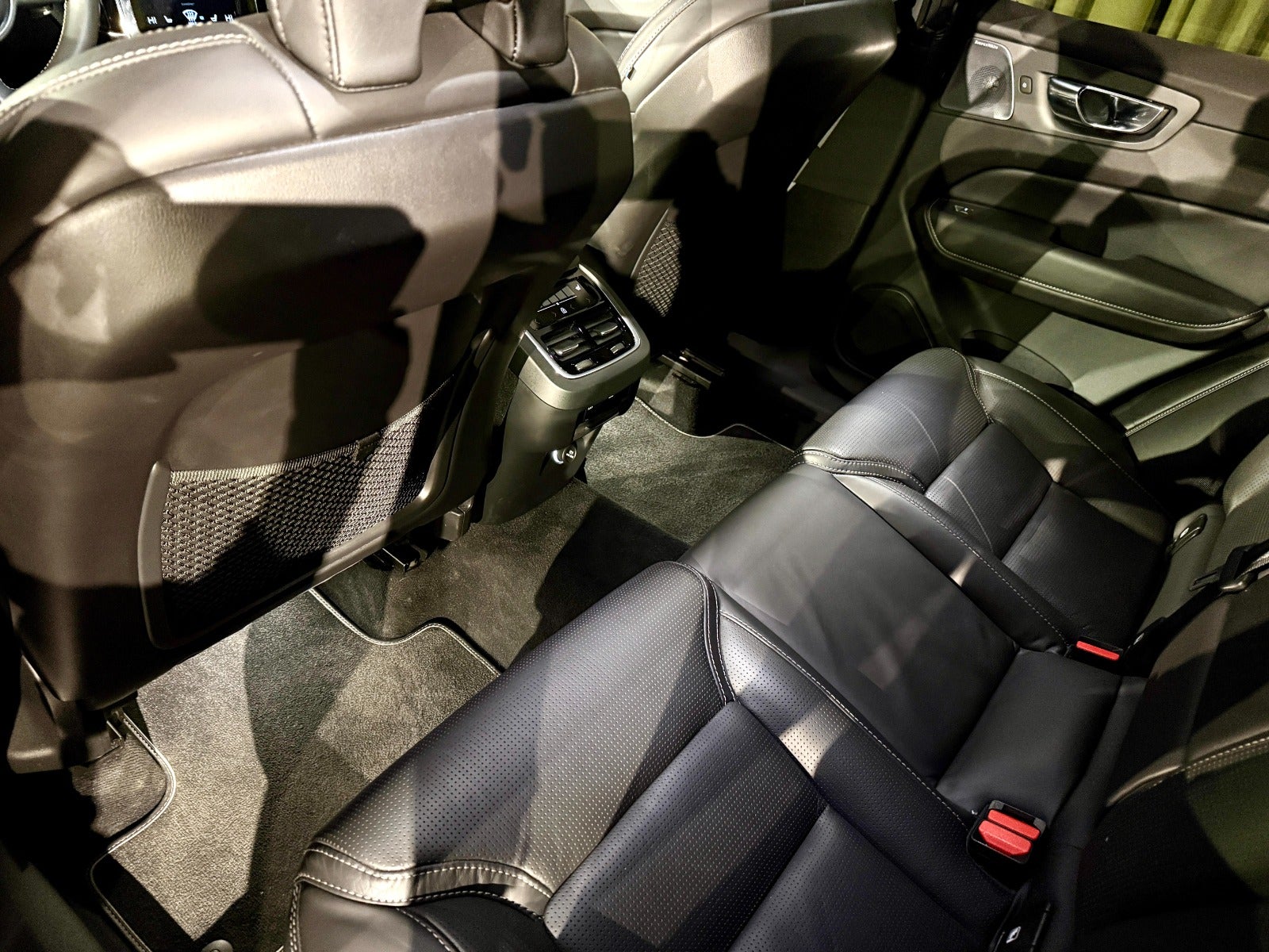 Billede af Volvo XC60 2,0 T6 310 R-Design aut. AWD