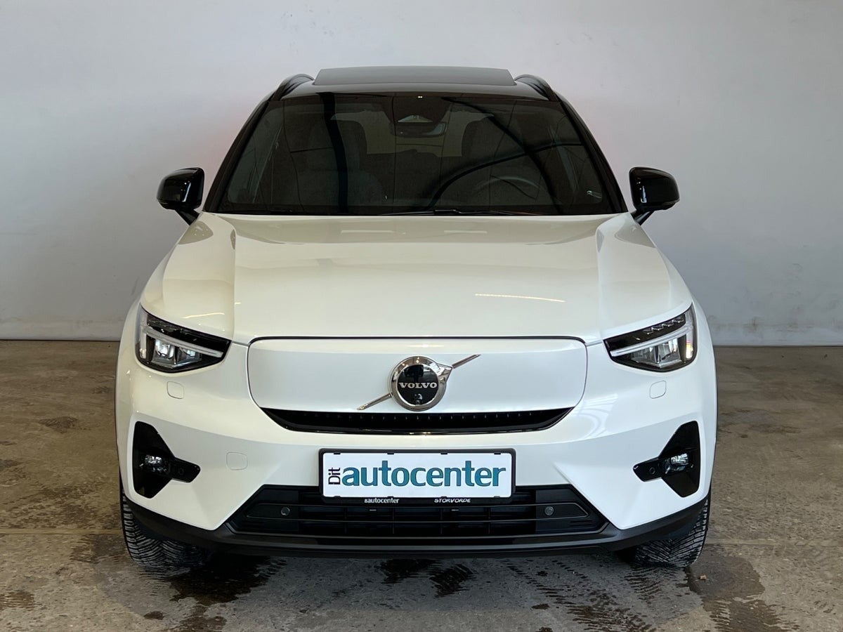 Volvo XC40 ReCharge Extended Range Ultra Dark