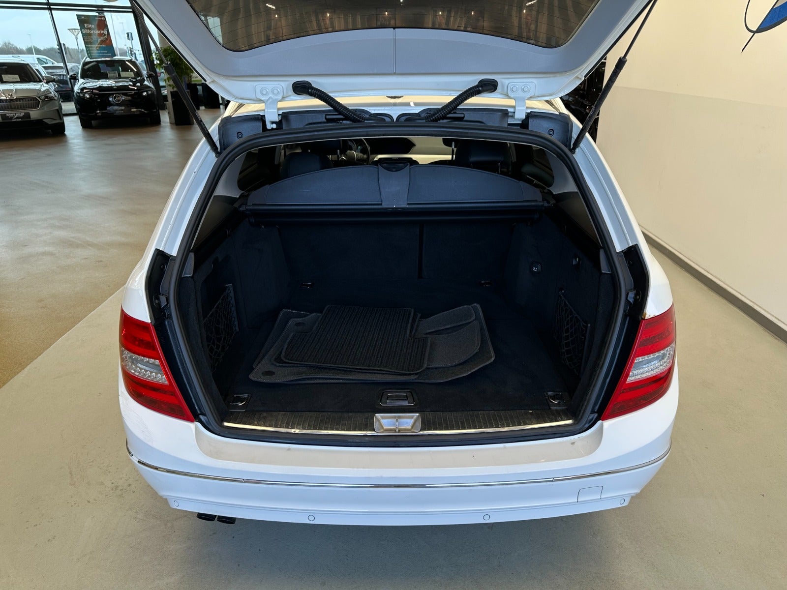 Billede af Mercedes C200 2,2 CDi Avantgarde stc. aut. BE