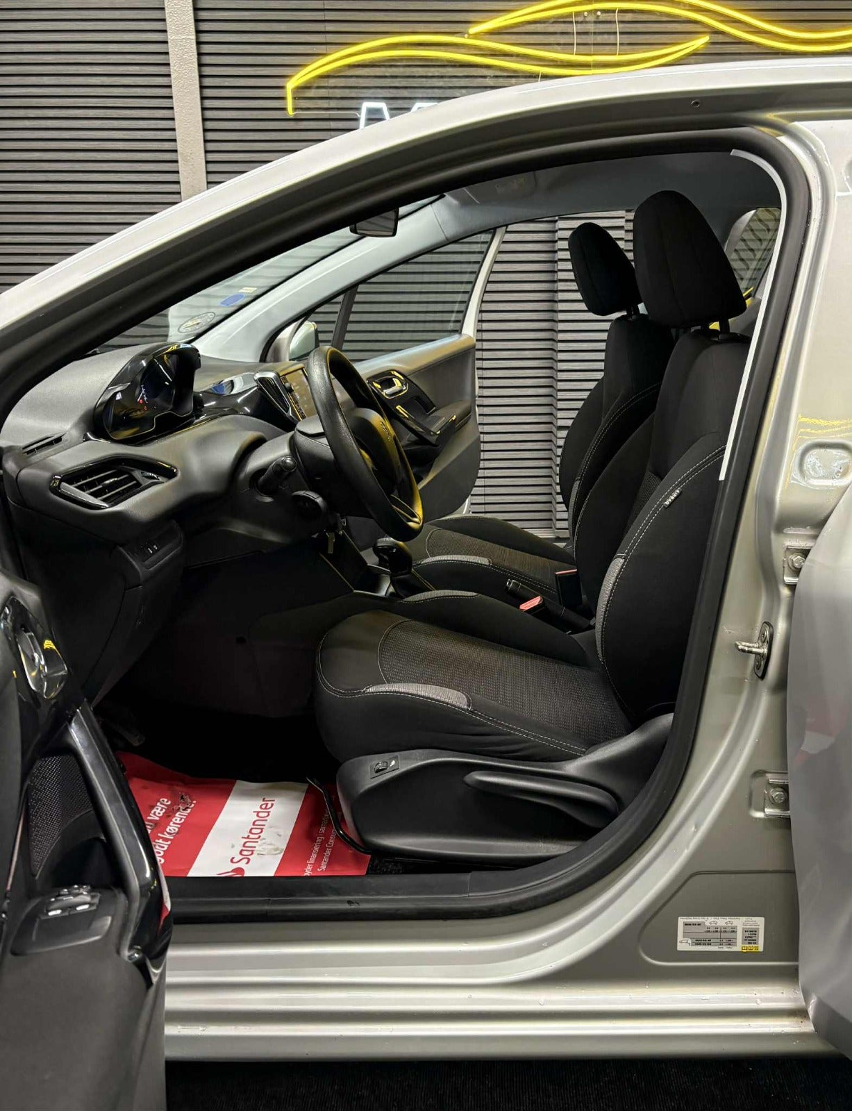 Billede af Peugeot 208 1,6 BlueHDi 100 Active