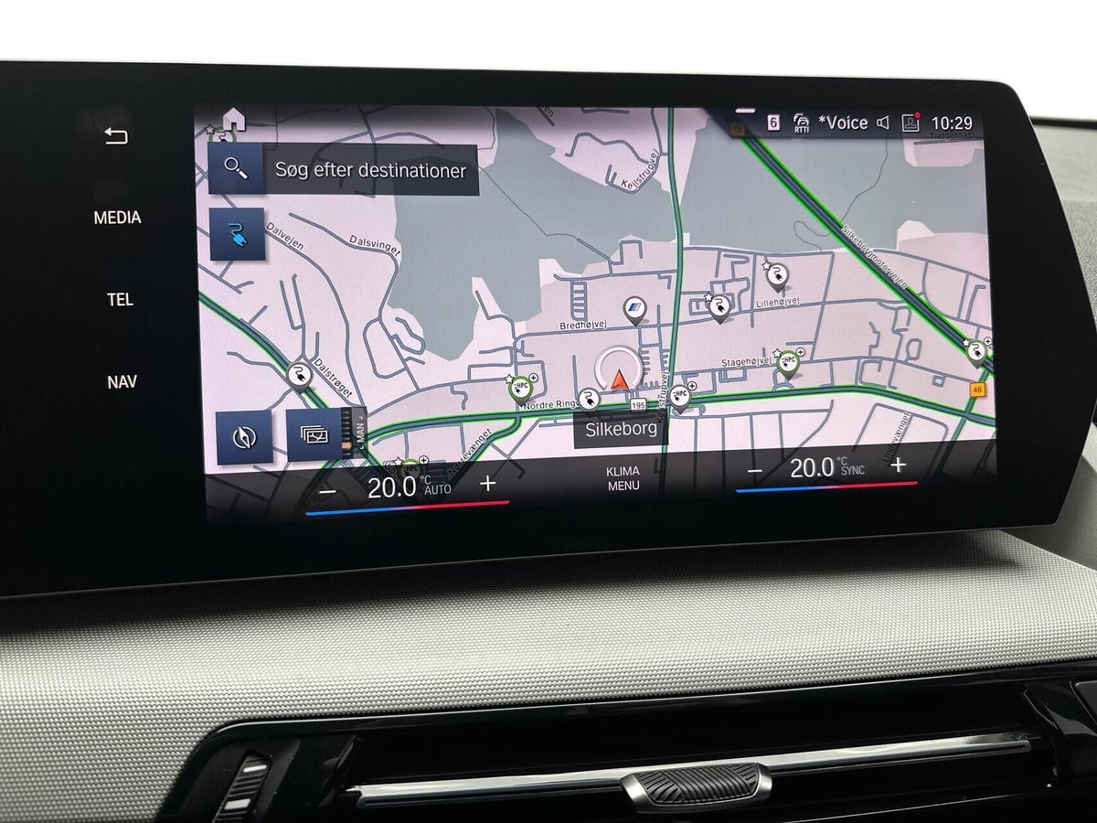 BMW iX1 xDrive30 billede 11