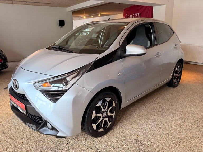 Toyota Aygo VVT-i x-press