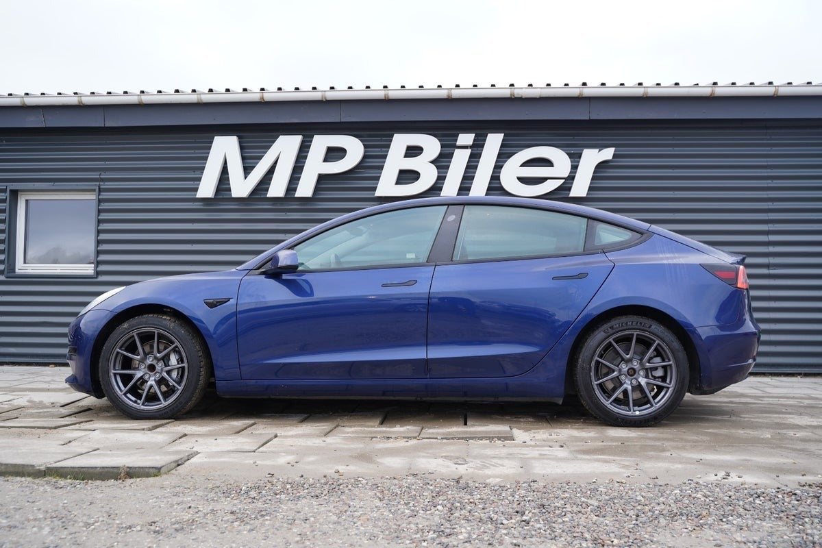 Billede af Tesla Model 3  RWD