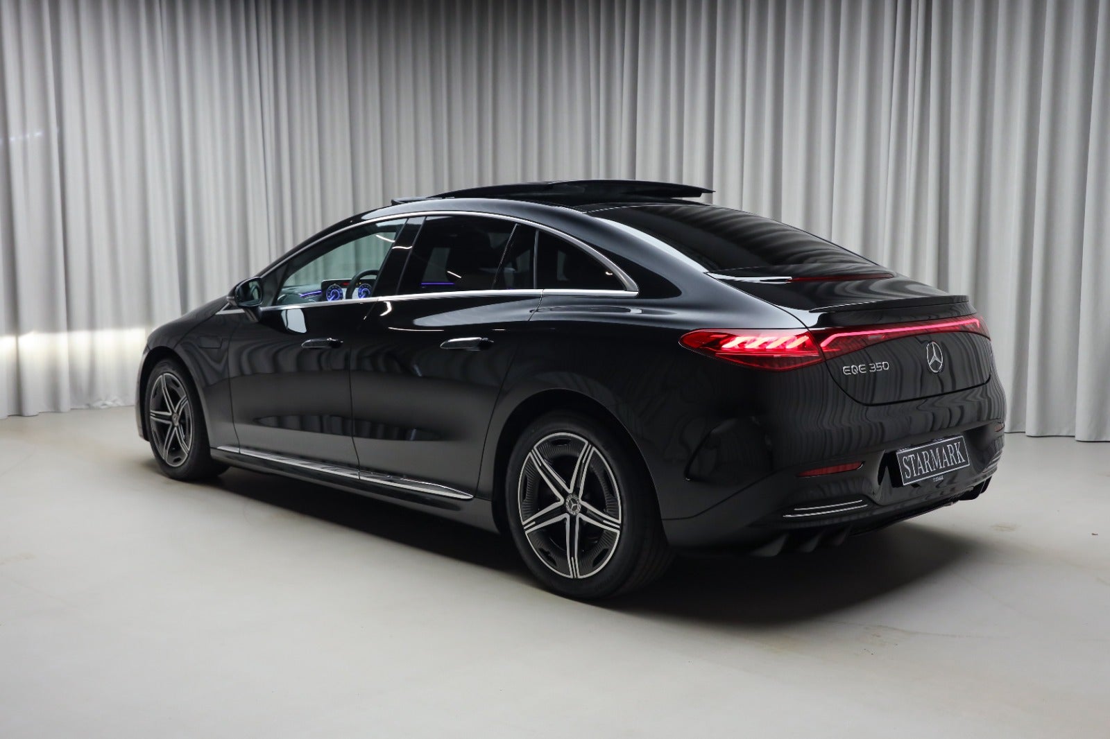 Mercedes-Benz EQE 350 (3/8)