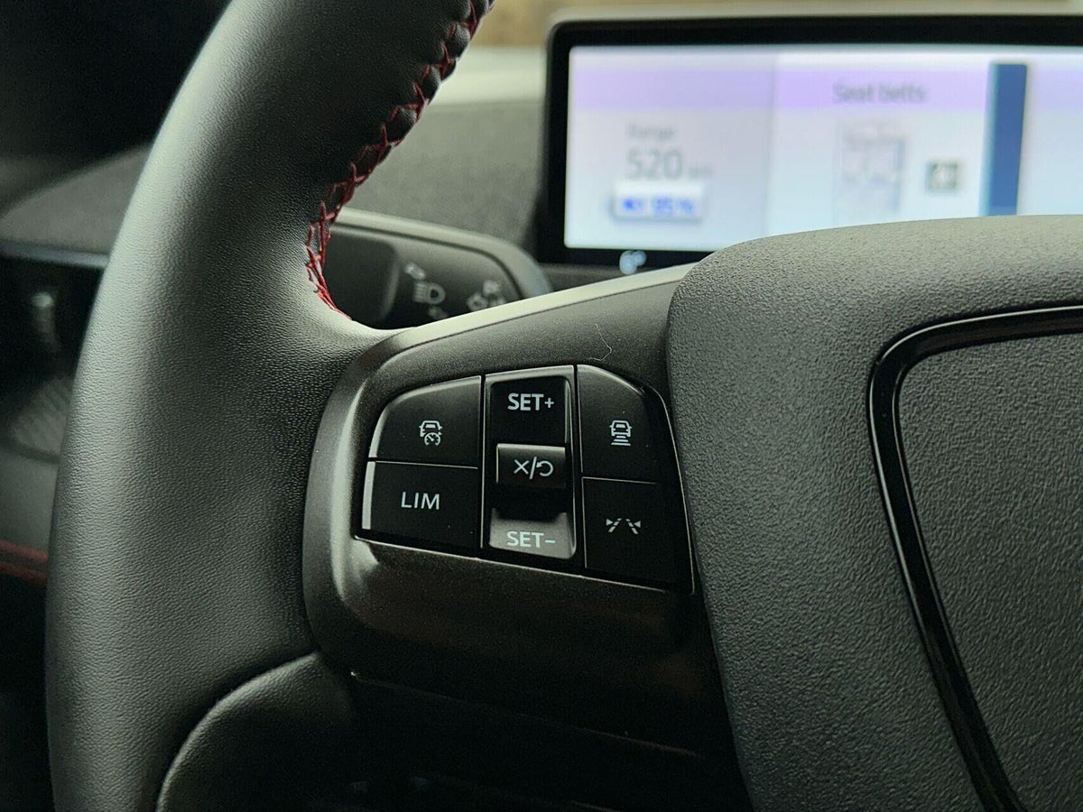 Ford Mustang Mach-E Premium Extended Range billede 15