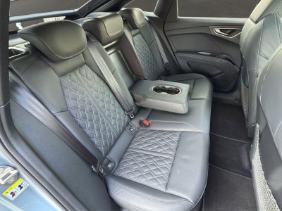 Audi Q4 e-tron Attitude Sportback quattro