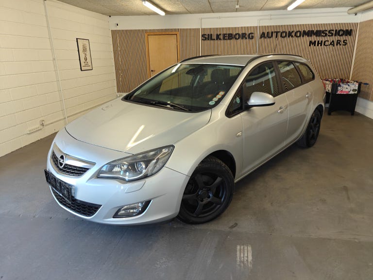 Opel Astra CDTi 110 Enjoy Sports Tourer