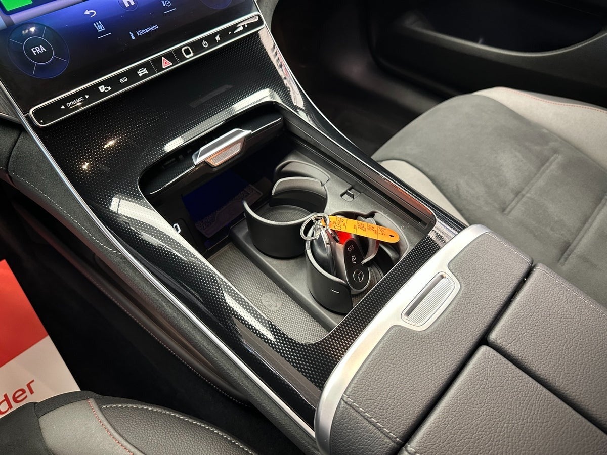 Billede af Mercedes EQE350  AMG Line