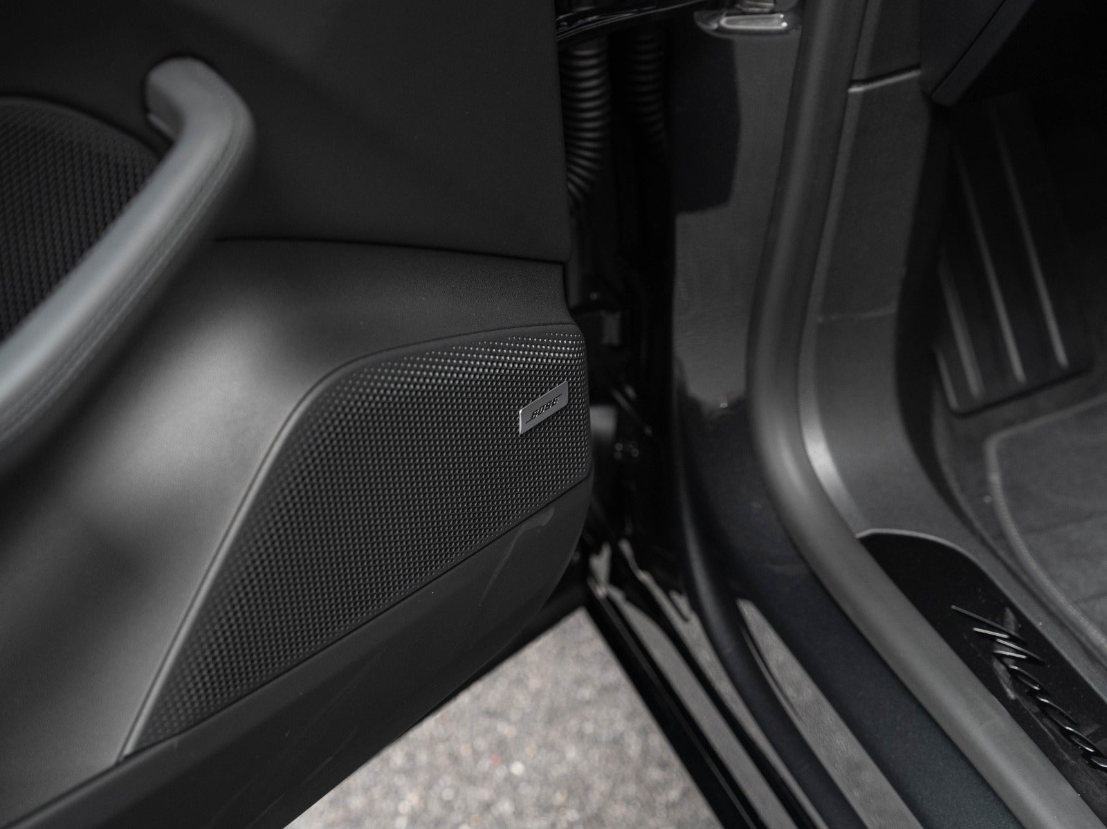 Gallery image 18 of 20