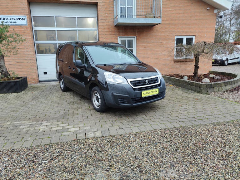 Peugeot Partner BlueHDi 100 L2 Flex Van