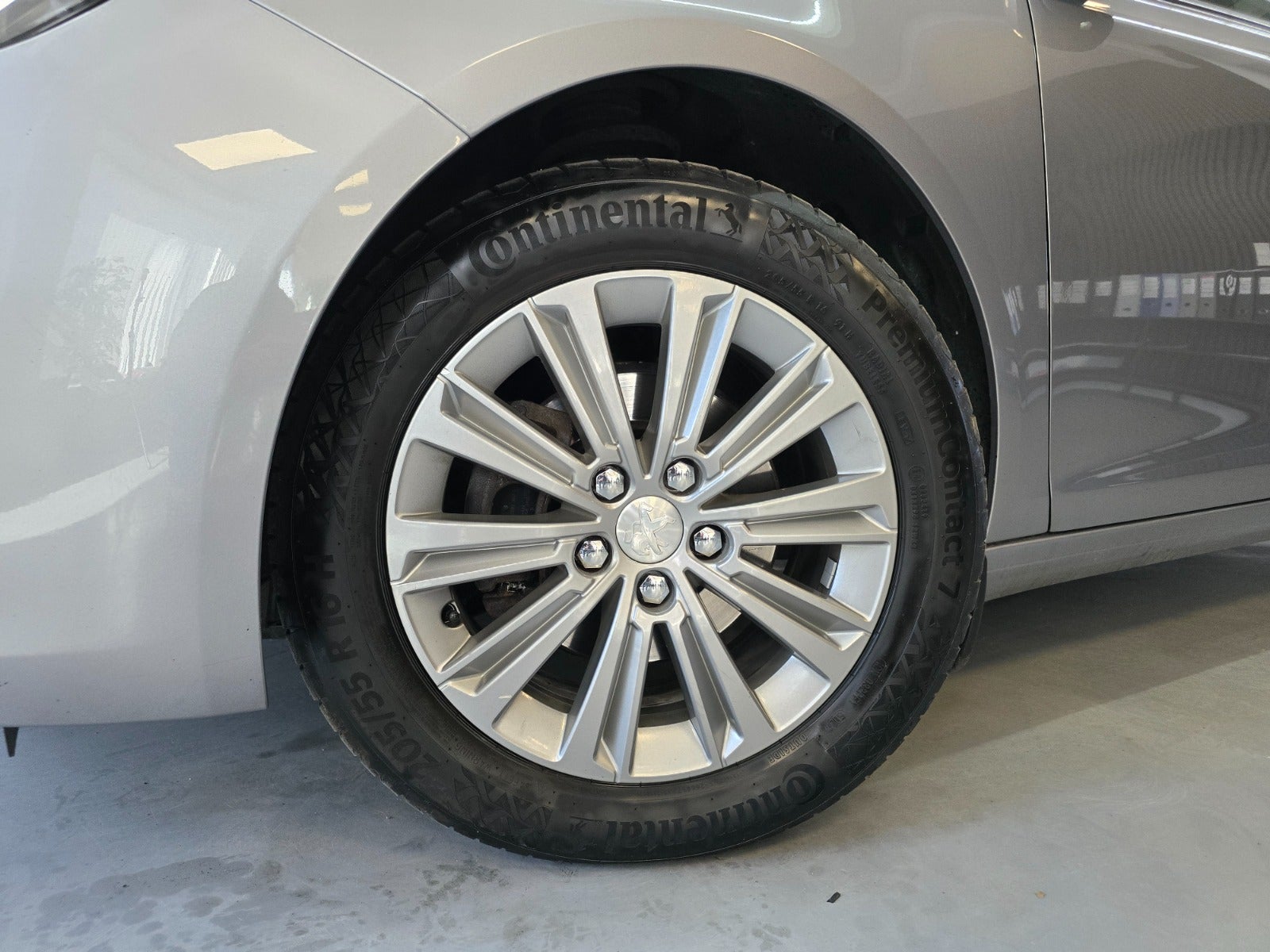 Billede af Peugeot 308 1,5 BlueHDi 130 Prestige SW