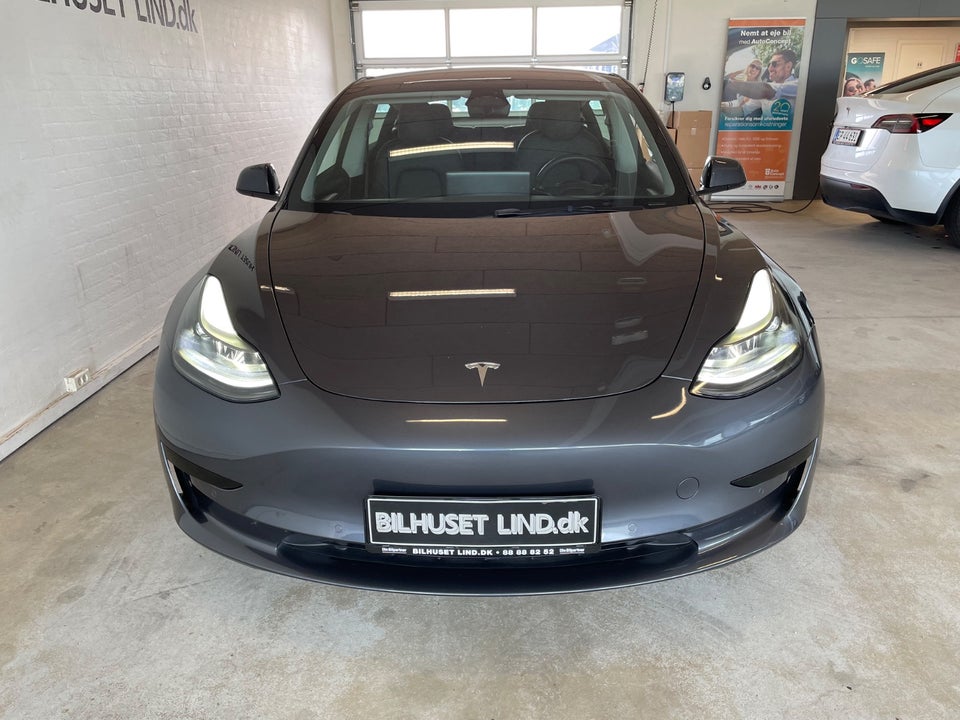 Tesla Model 3, Billede 2