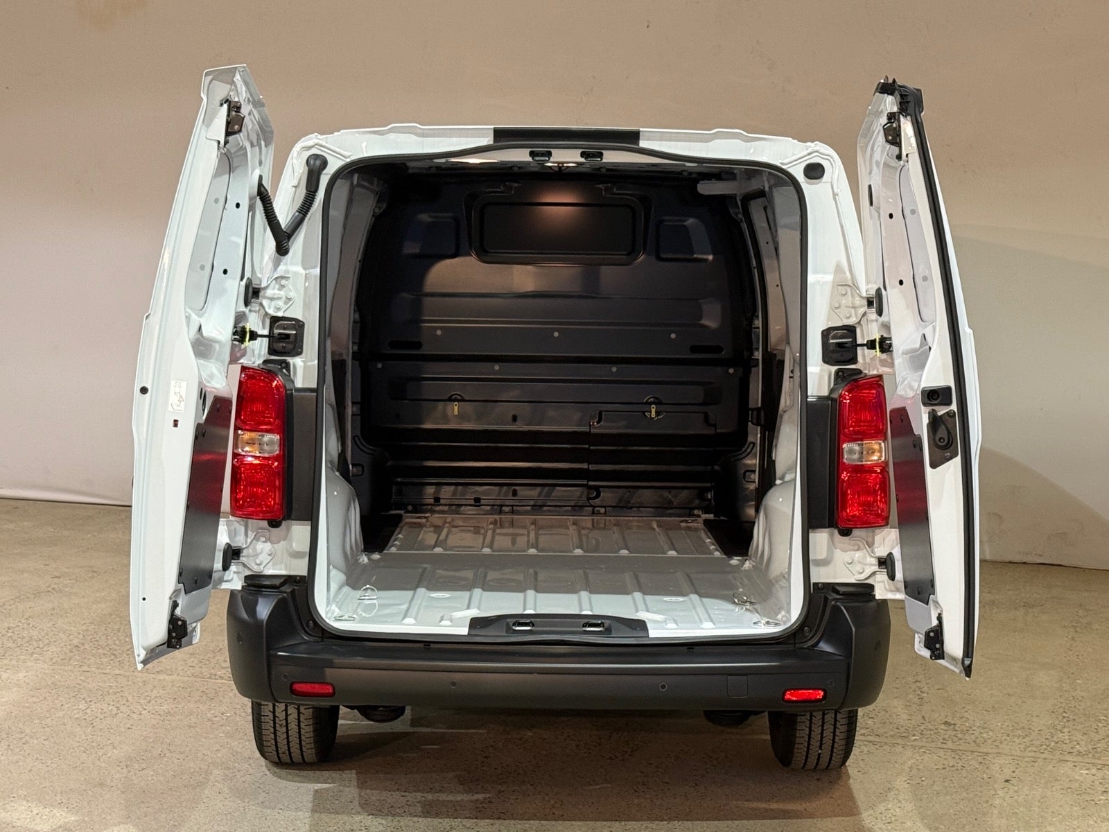 Opel Vivaro D 145 Enjoy+ L3V2