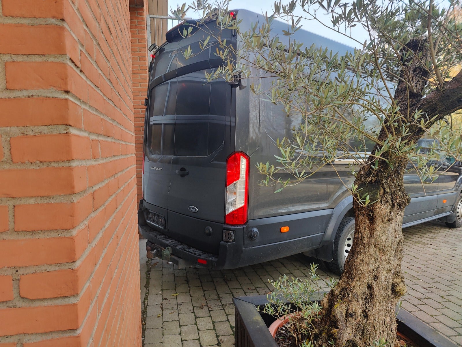 Ford Transit 350 L4 Van TDCi 185 Trend H3 RWD