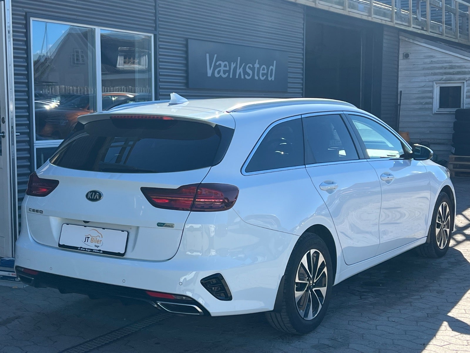 Kia Ceed PHEV Prestige SW DCT