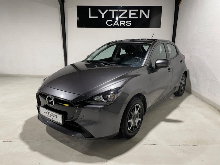 Mazda 2 e-SkyActive-G Centre-Line
