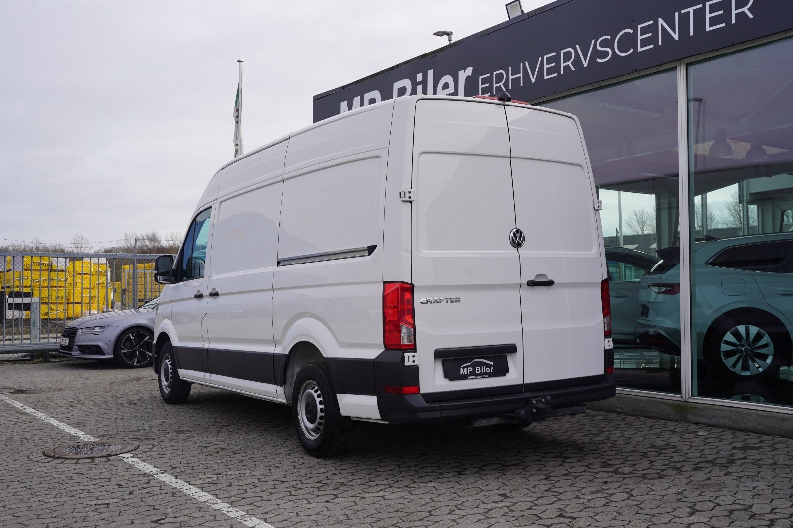 Billede af VW Crafter 35 2,0 TDi 140 Kassevogn L3H2