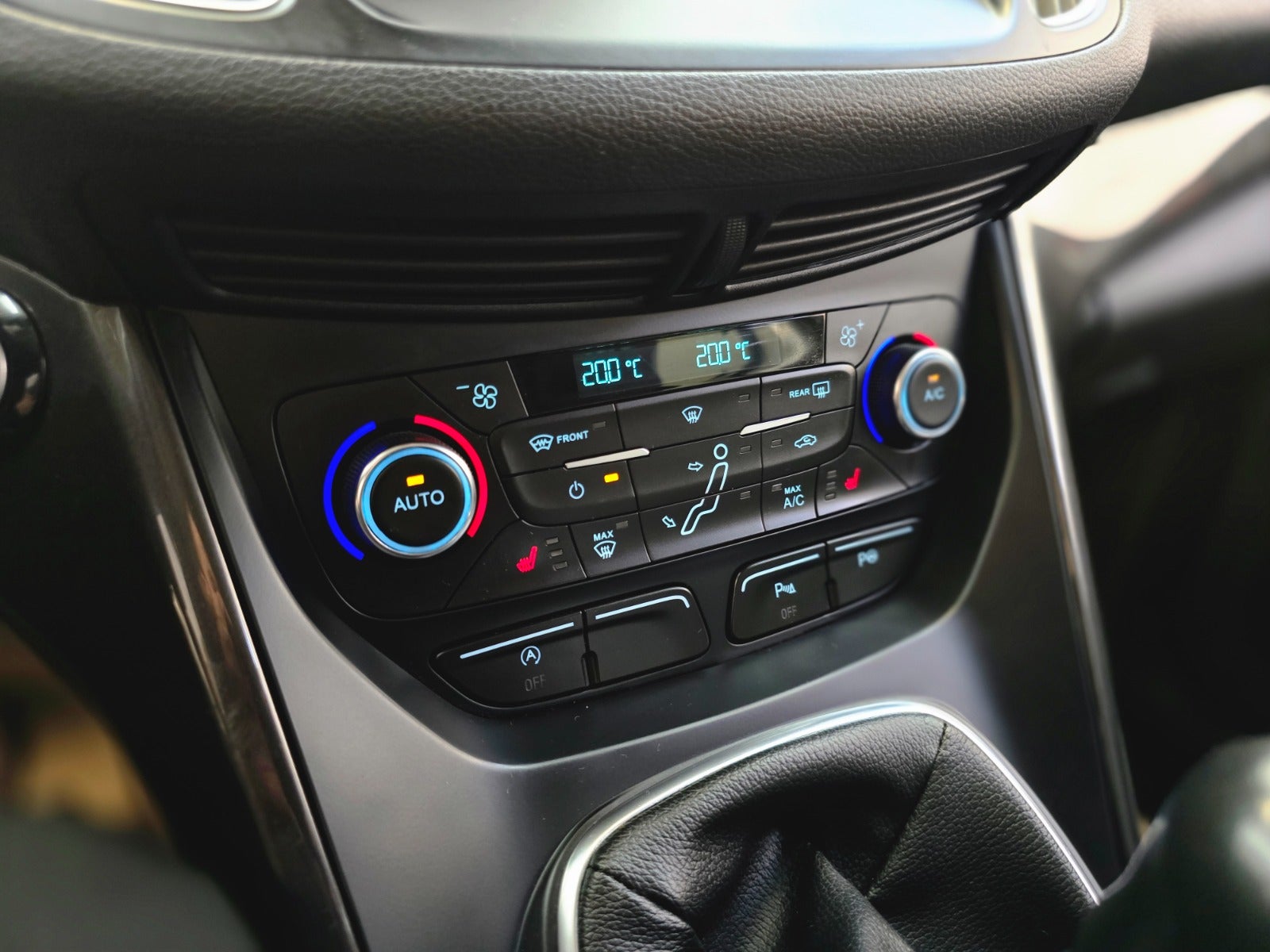 Billede af Ford C-MAX 1,5 TDCi 120 Titanium