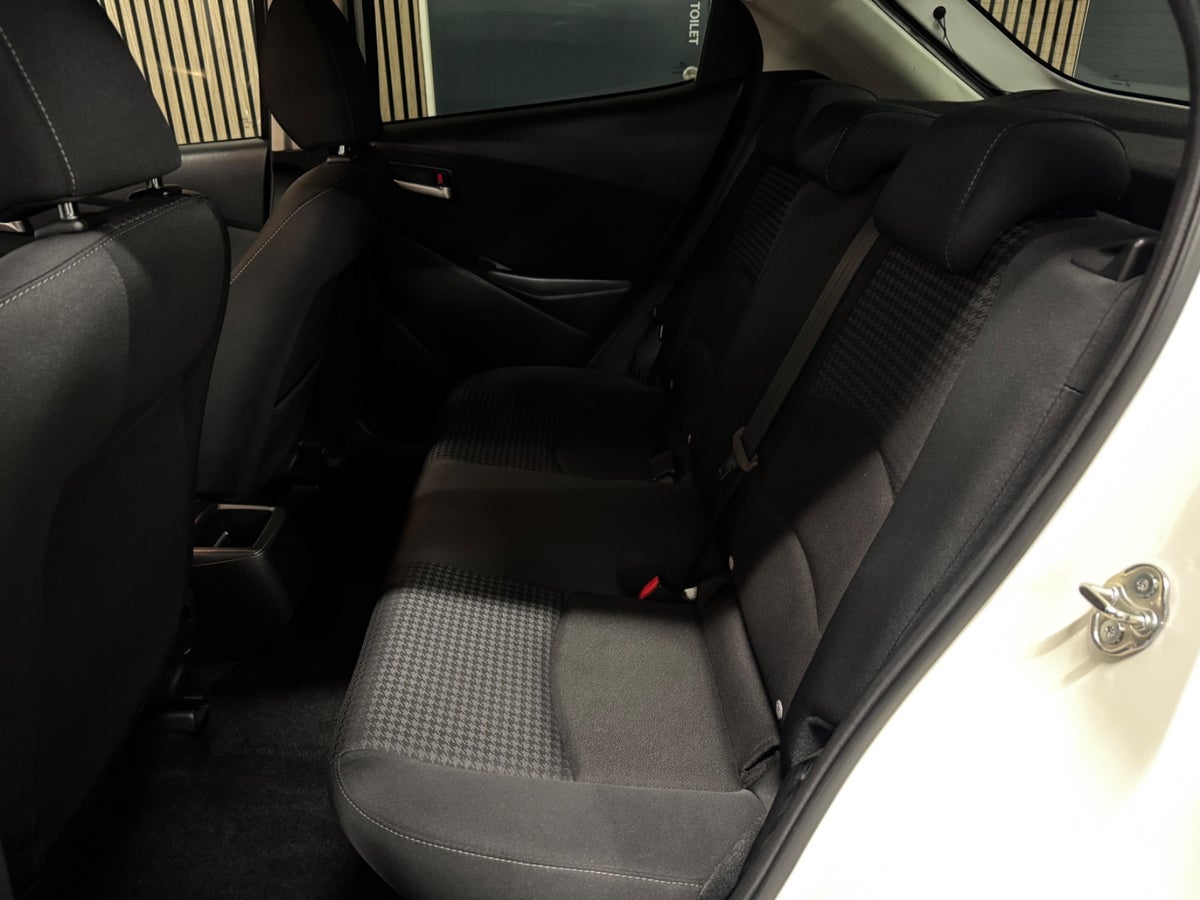 Mazda 2 SkyActiv-G 90 Niseko