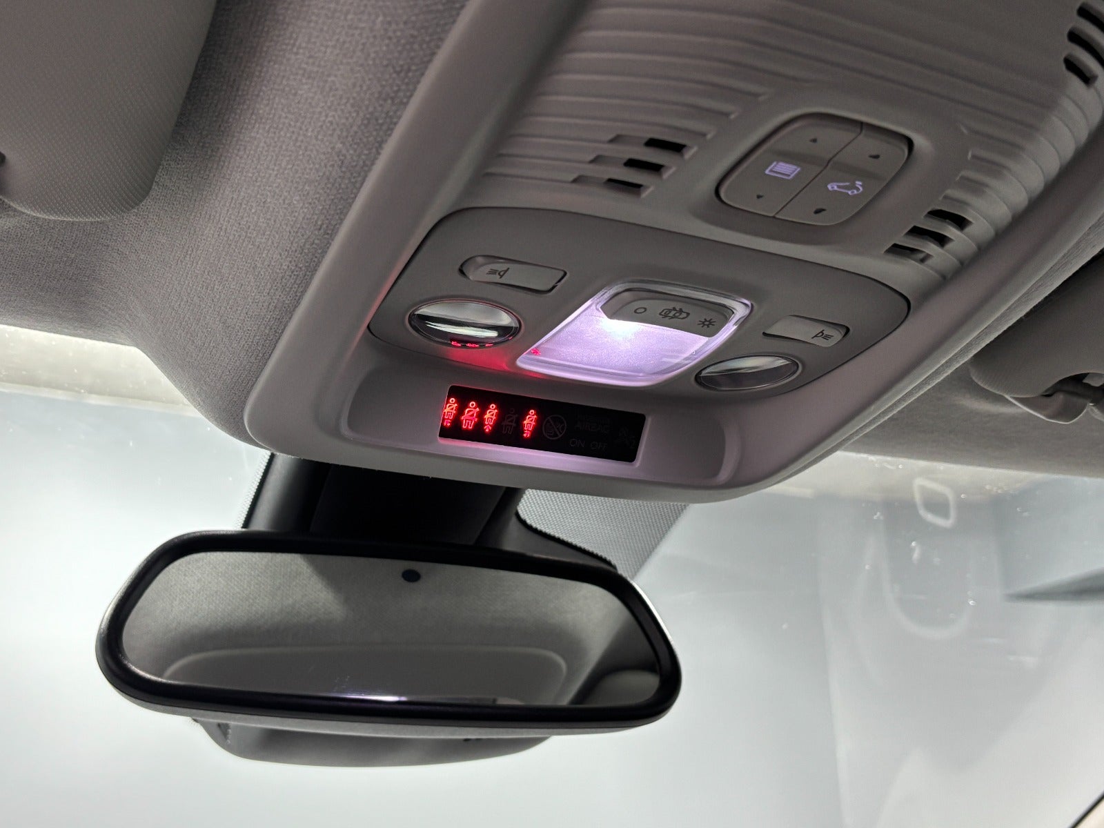 Billede af Citroën C3 Aircross 1,5 BlueHDi 100 VTR Sport