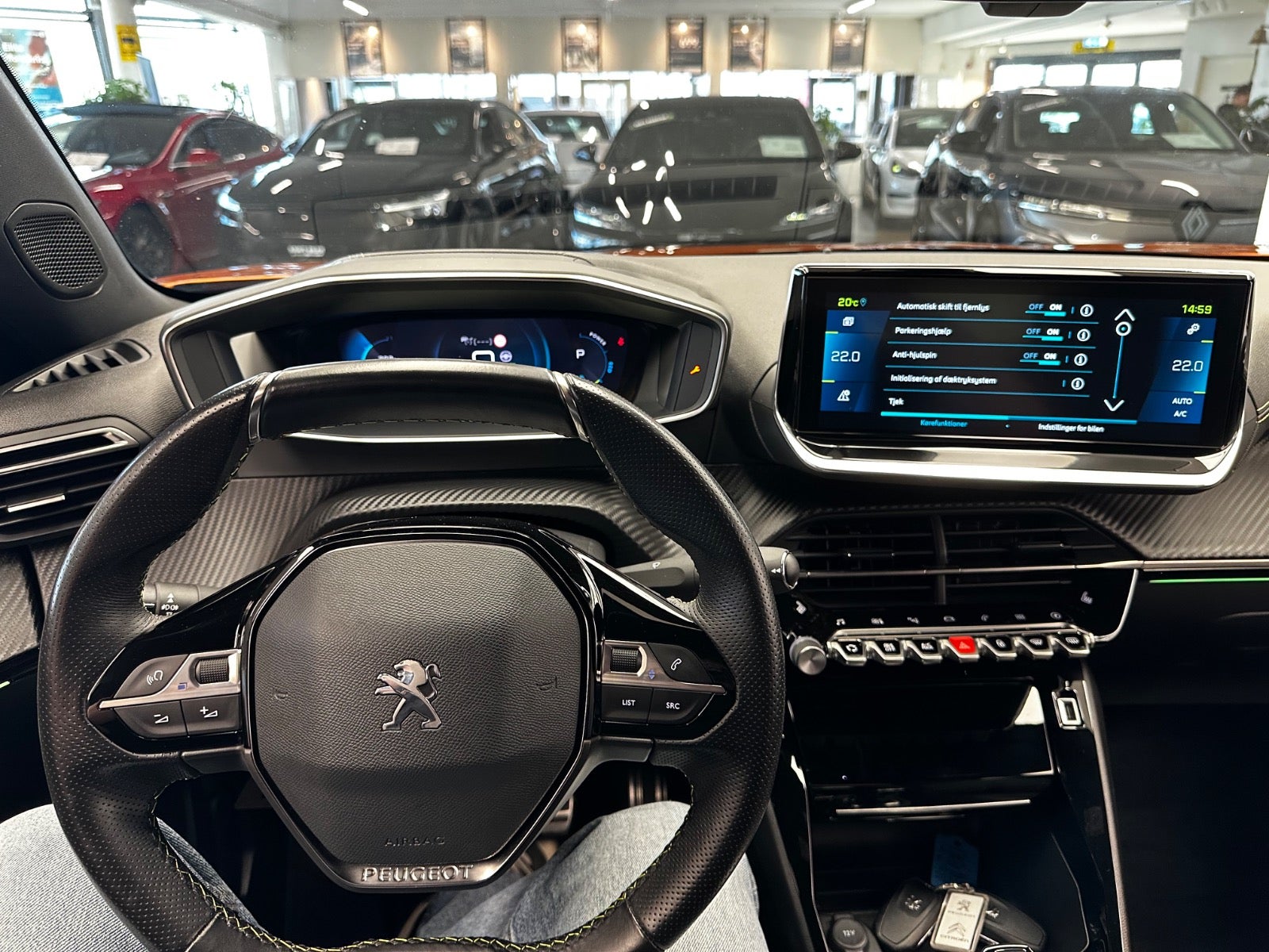 Billede af Peugeot e-2008 50 GT