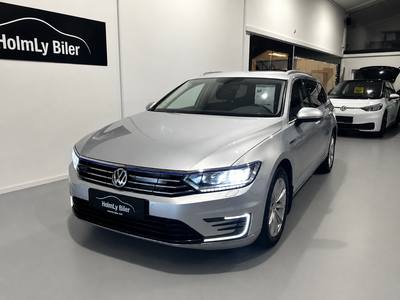 VW Passat GTE Variant DSG