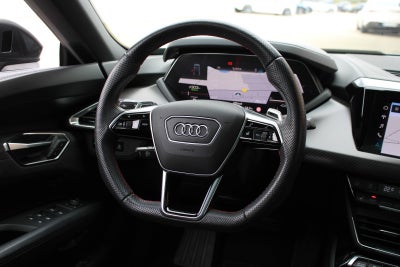 Audi e-tron GT quattro