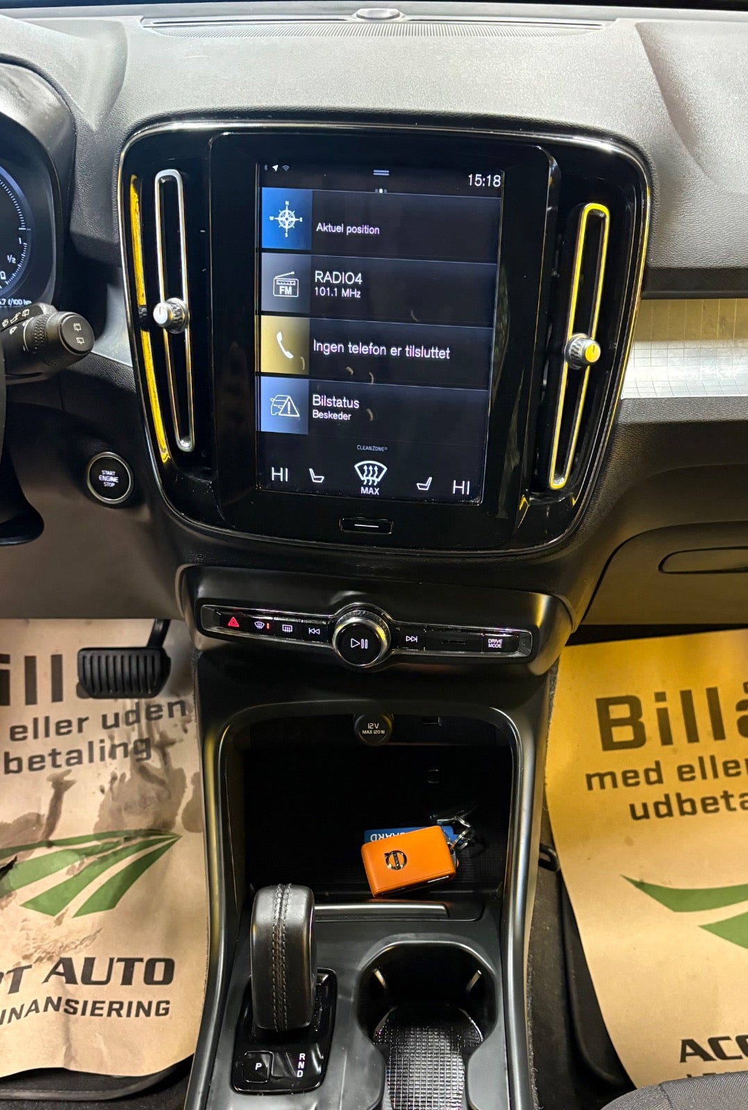 Billede af Volvo XC40 1,5 T4 ReCharge Momentum aut.