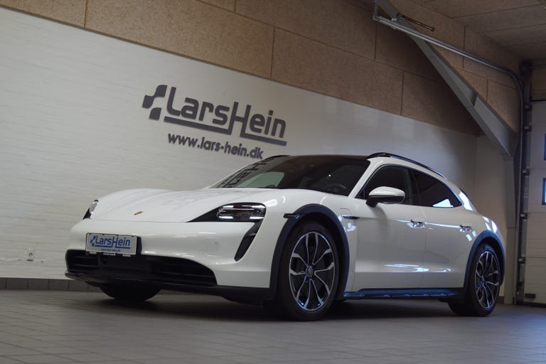 Porsche Taycan 4 Performance+ Cross Turismo