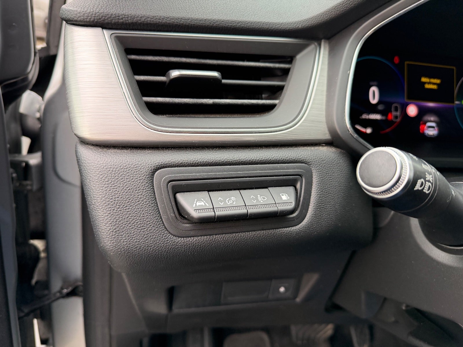 Billede af Renault Captur 1,6 E-Tech Intens