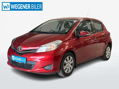 Modelår 2012 Kilometer 313.000 Drivmiddel Diesel Toyota Yaris 1,4 D-4D T2 .